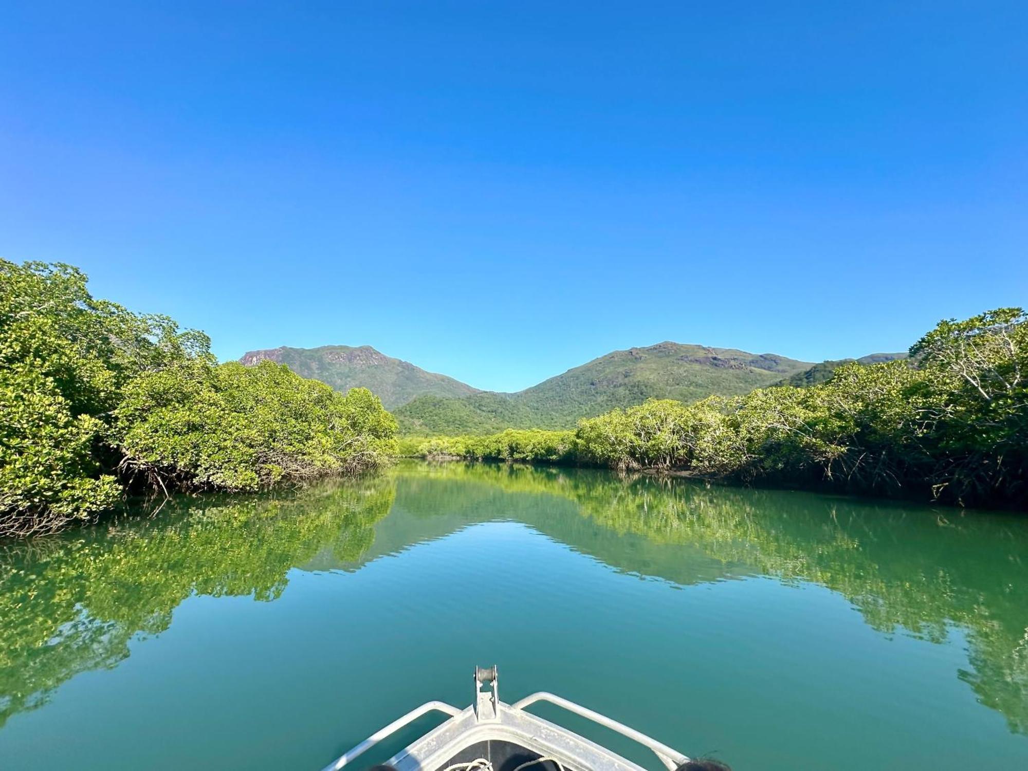 Hinchinbrook Resorts Management Pty Ltd Lucinda Zewnętrze zdjęcie
